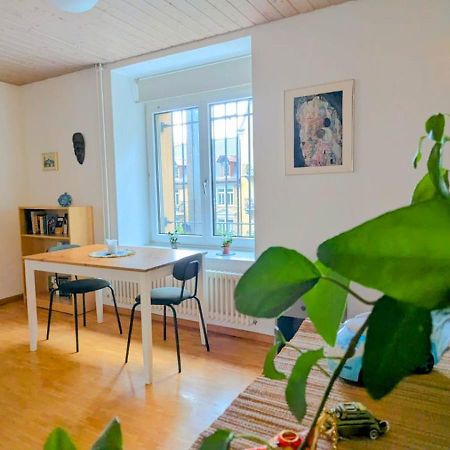 Urban Retreat - Cozy Studio With Private Patio Daire Zürih Dış mekan fotoğraf
