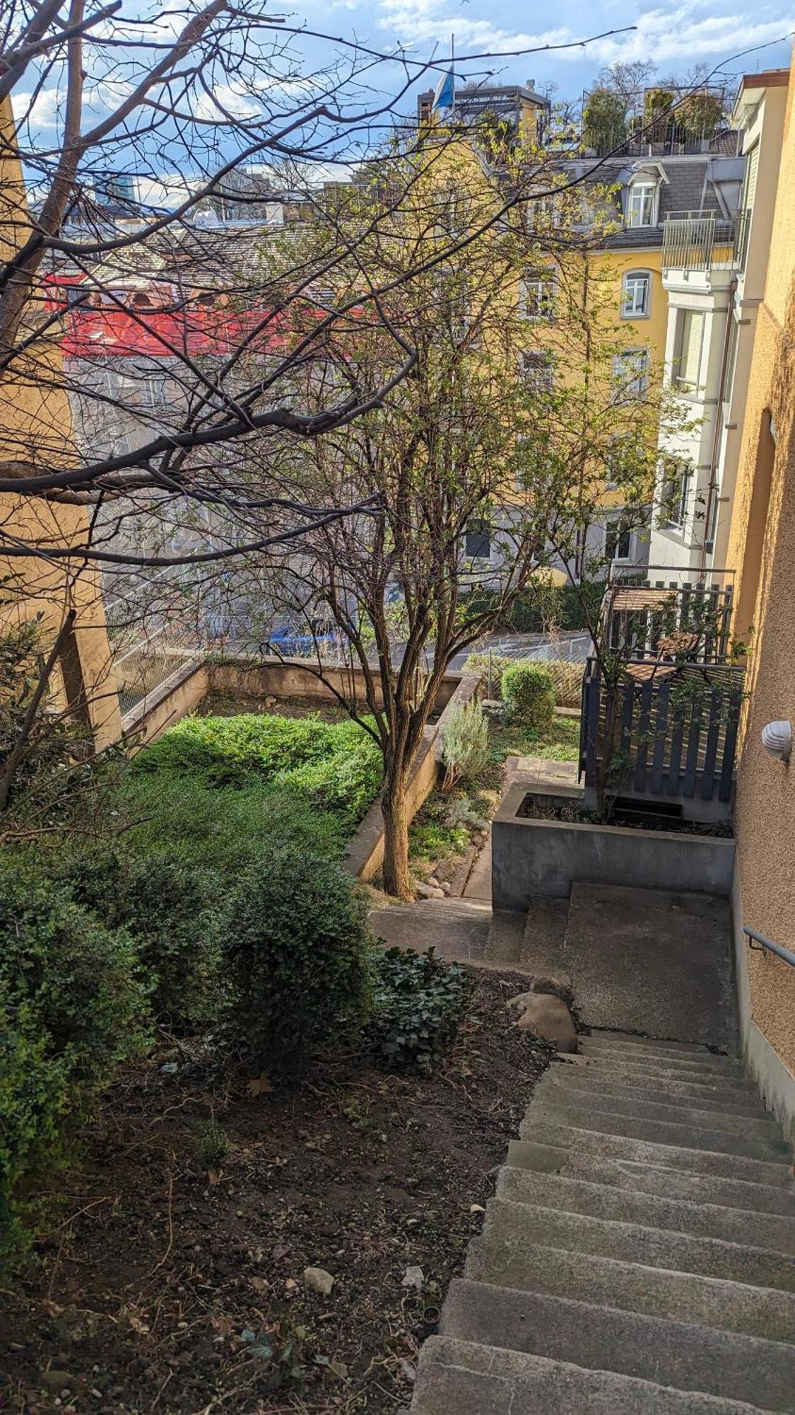 Urban Retreat - Cozy Studio With Private Patio Daire Zürih Dış mekan fotoğraf